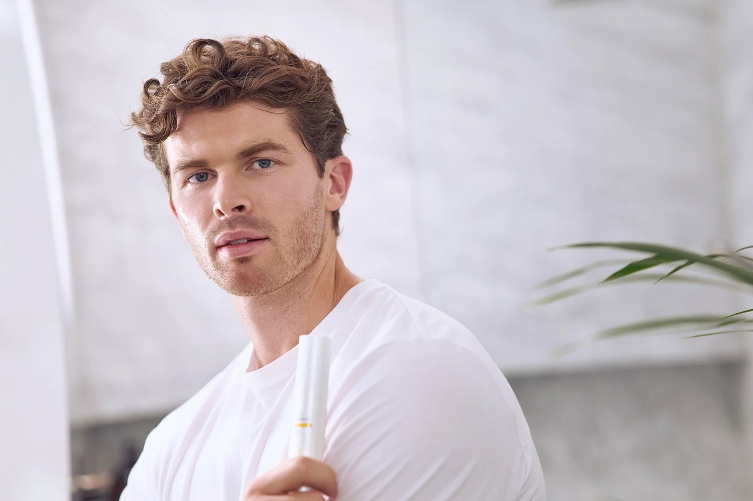 Forever Vitamin C™ Brightening Facial Milk - Image 3